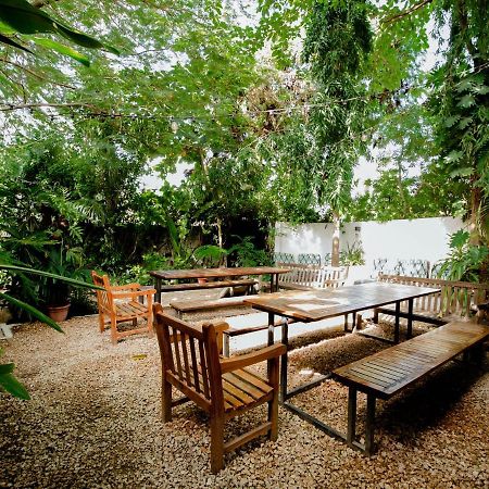 The Slow Leopard Dar es Salaam Exterior photo